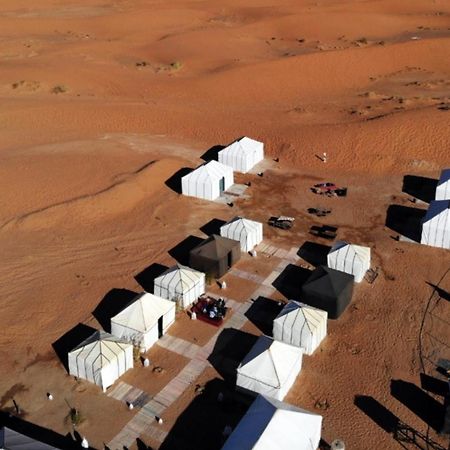 La Vallee Des Dunes - Auberge, Bivouacs Et Excursions Merzouga Eksteriør billede