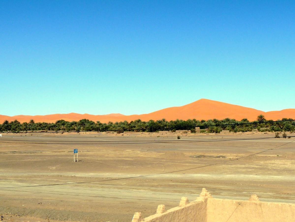 La Vallee Des Dunes - Auberge, Bivouacs Et Excursions Merzouga Eksteriør billede