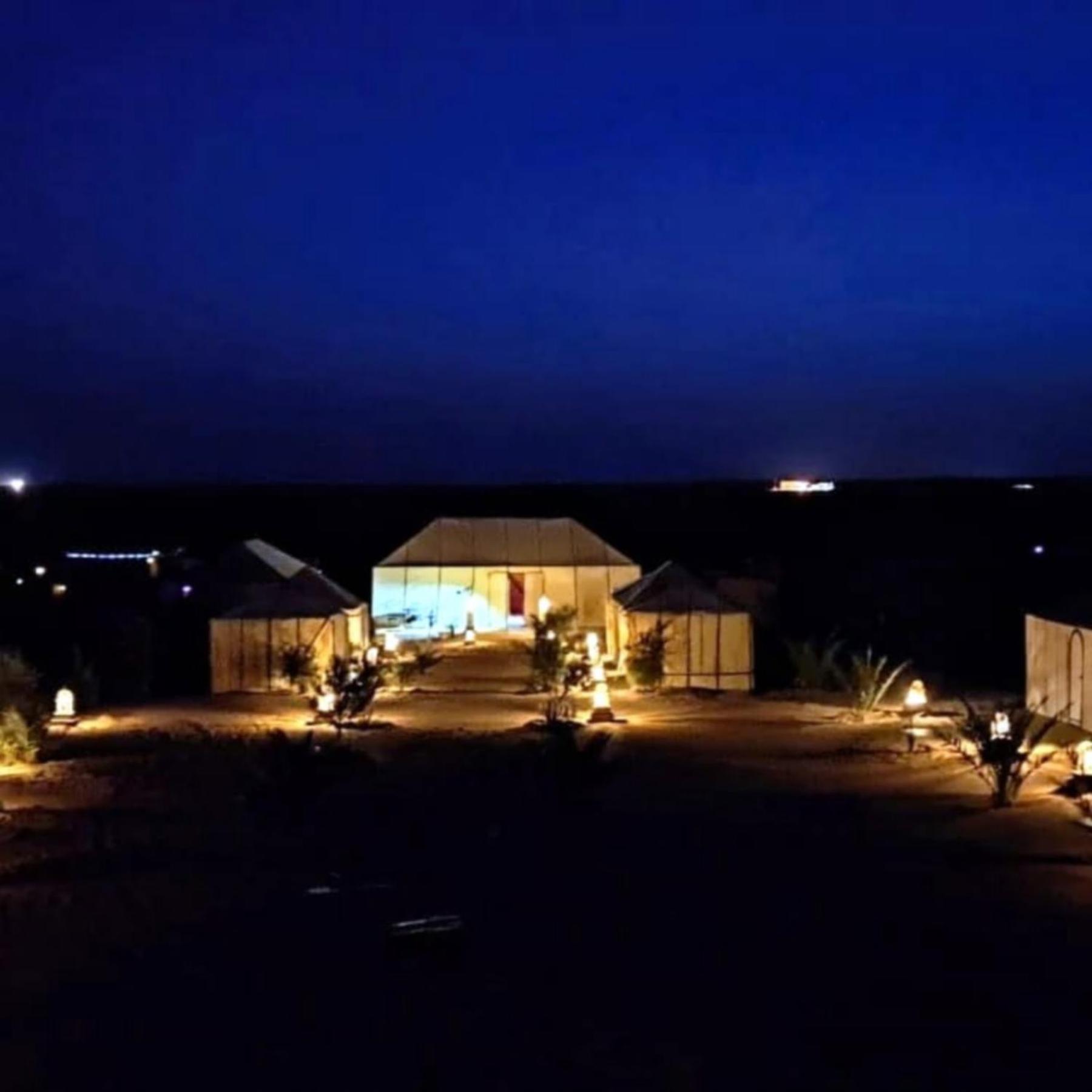 La Vallee Des Dunes - Auberge, Bivouacs Et Excursions Merzouga Eksteriør billede