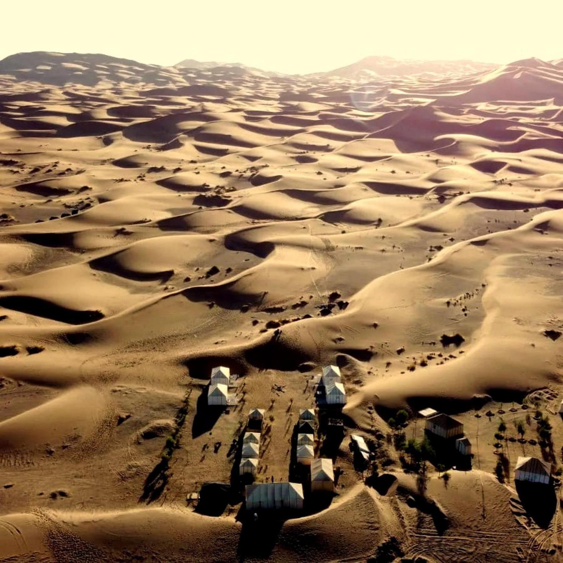 La Vallee Des Dunes - Auberge, Bivouacs Et Excursions Merzouga Eksteriør billede