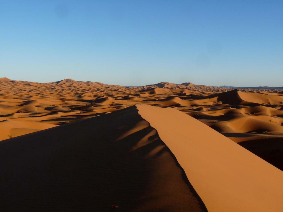 La Vallee Des Dunes - Auberge, Bivouacs Et Excursions Merzouga Eksteriør billede