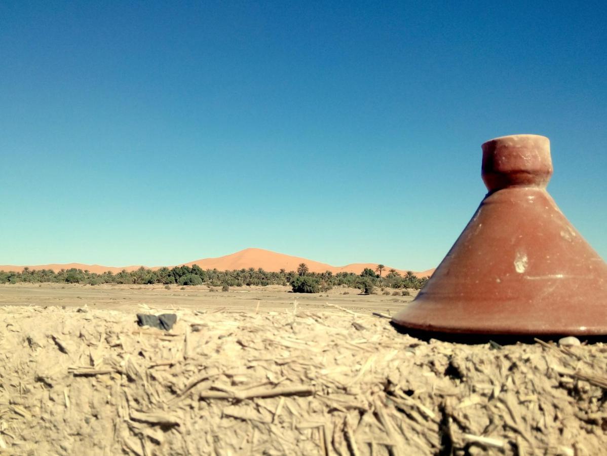 La Vallee Des Dunes - Auberge, Bivouacs Et Excursions Merzouga Eksteriør billede