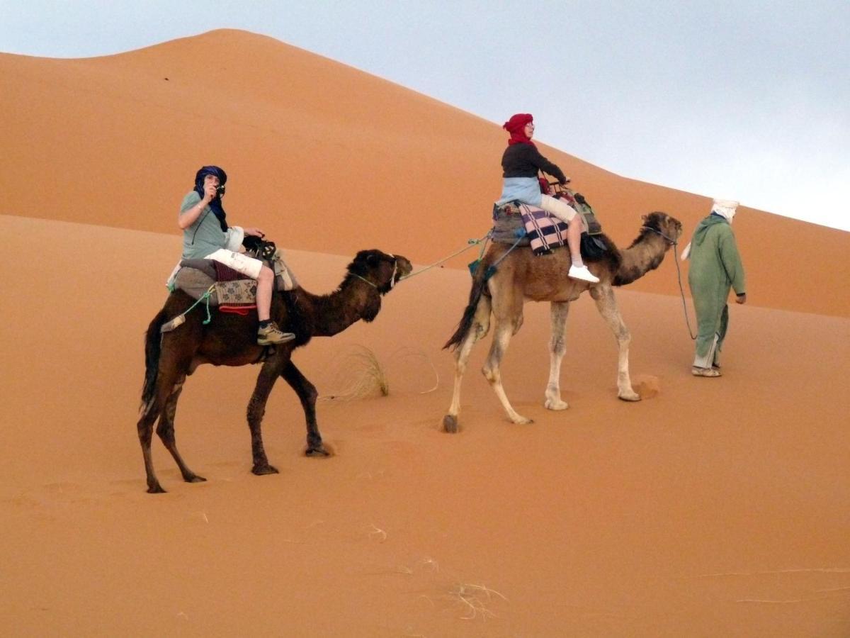La Vallee Des Dunes - Auberge, Bivouacs Et Excursions Merzouga Eksteriør billede